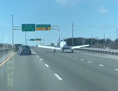 TRENDING NOW: Small plane makes emergency landing on busy Quebec highway | iNFOnews.ca TRENDING NOW: Small plane makes emergency landing on busy Quebec highway | iNFOnews.ca