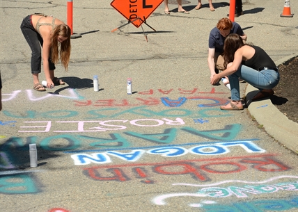 iN PHOTOS: Vernon grads tag Suicide Hill | iNFOnews.ca