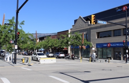 Don’t plan on eating lunch in the middle of this downtown Kelowna street just yet | iNFOnews.ca