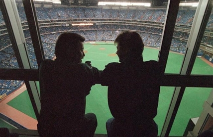 Travel between United States, Canada complicating MLB Toronto approval | iNFOnews.ca