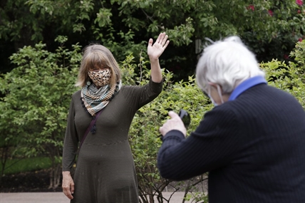 iN VIDEO: Silent spread of COVID-19 keeps scientists grasping for clues | iNFOnews.ca