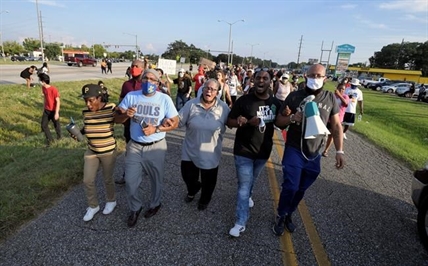 Tensions heightened over fatal police shooting of Black man | iNFOnews.ca