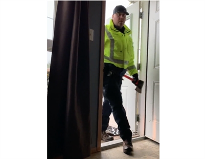'I thought I did something wrong:' Video shows Mountie entering home with axe | iNFOnews.ca