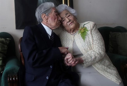 Ecuador couple certified as oldest married pair with combined age of nearly 215 | iNFOnews.ca