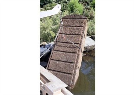 Grave mistake: 'Casket' seen in river turns out to be dock | iNFOnews.ca