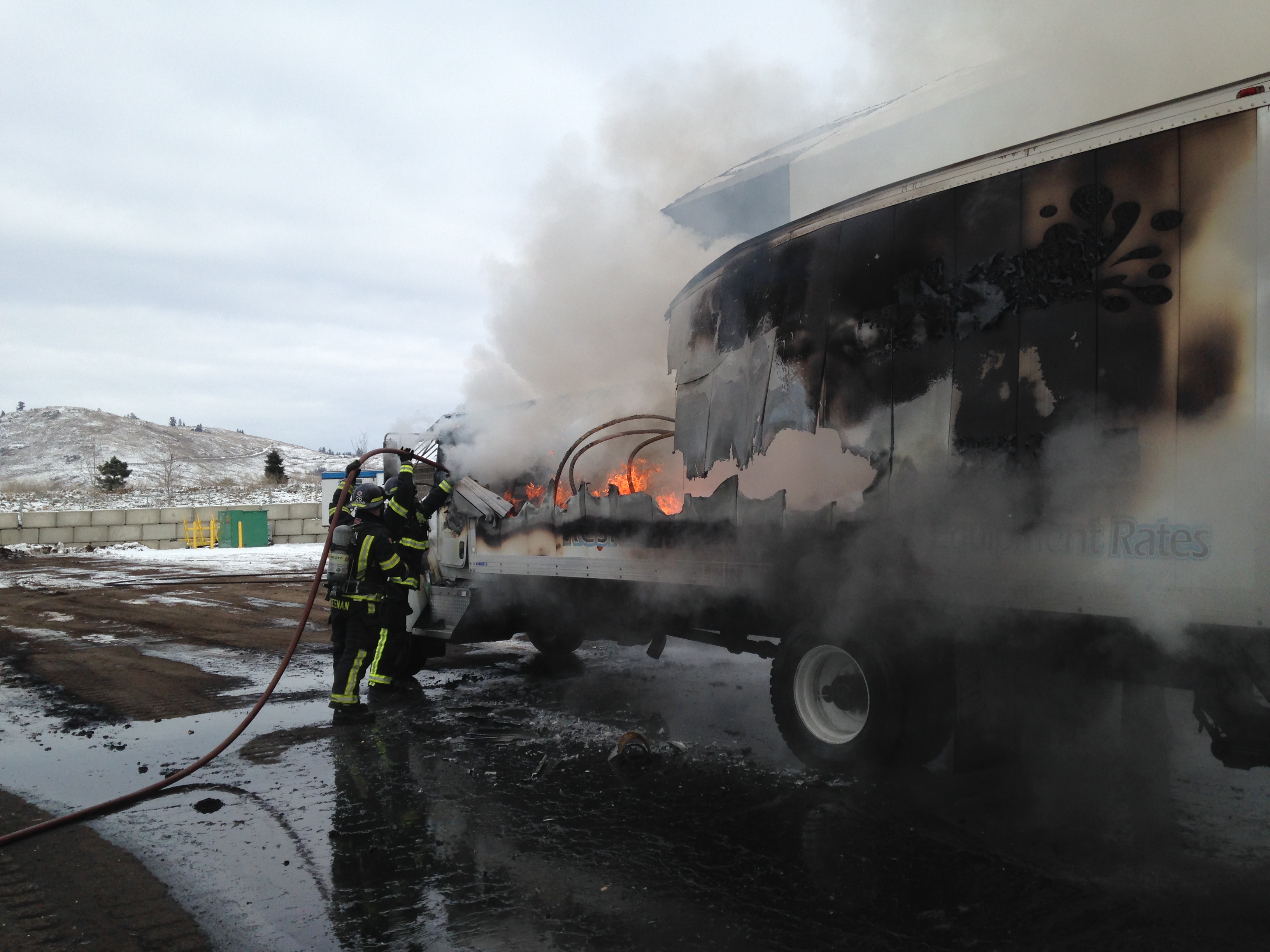 Cube van destroyed by fire | iNFOnews.ca