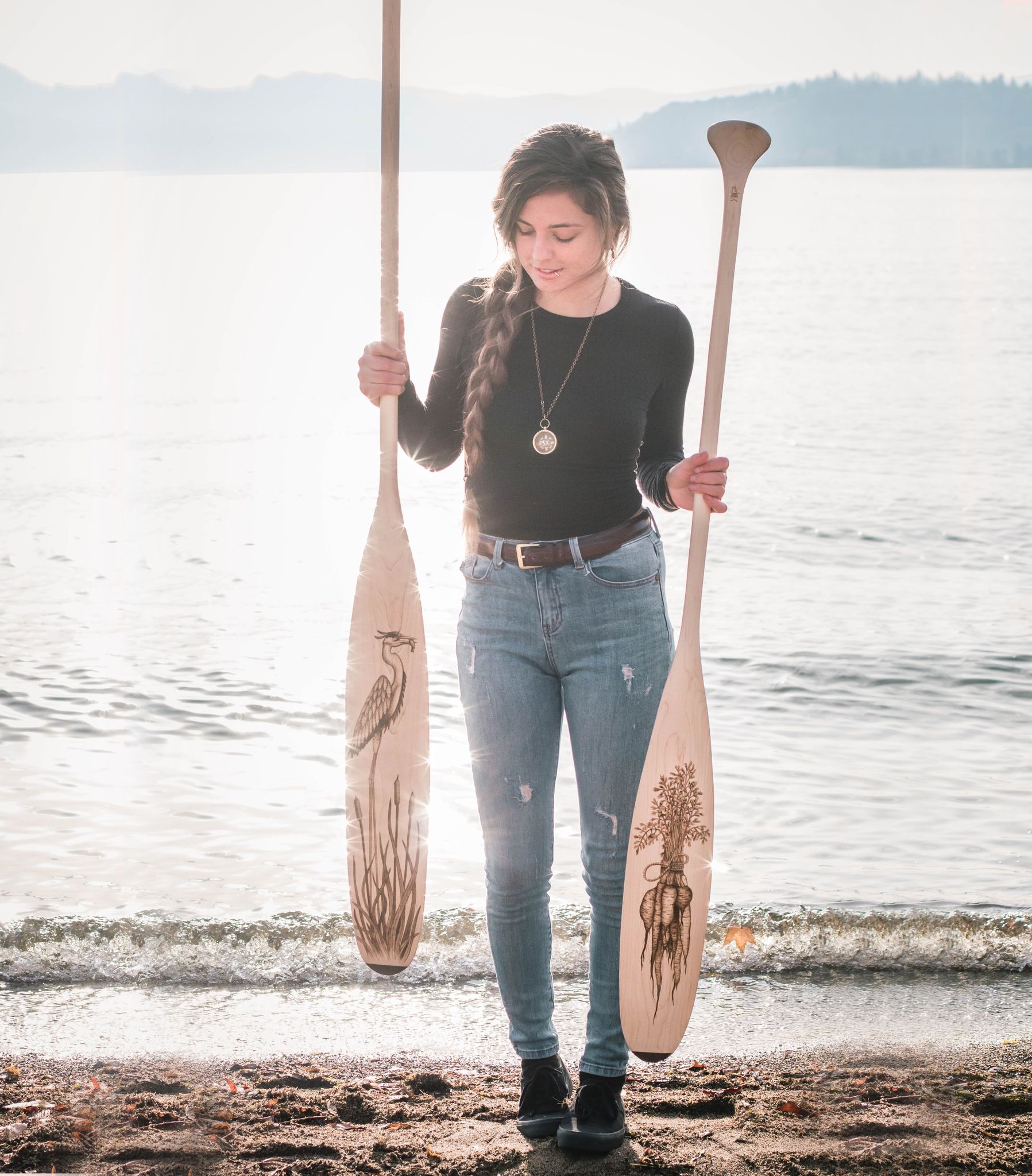 Kelowna wood-burning artist utilizes social media during pandemic | iNFOnews.ca