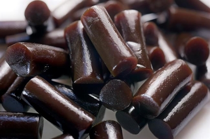Too much candy: Man dies from eating bags of black licorice | iNFOnews.ca