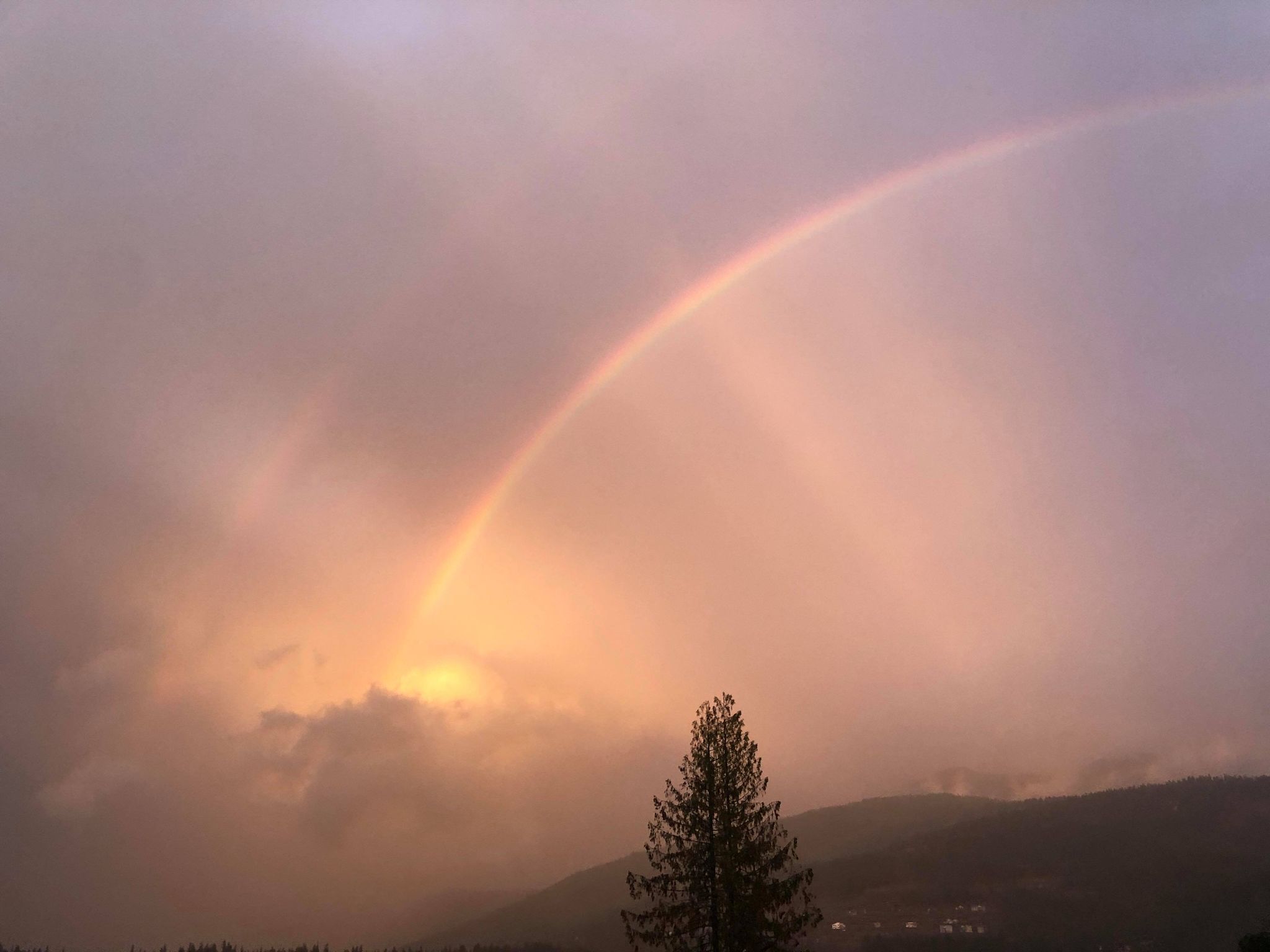 iN PHOTOS: Thompson Nicola residents capture stunning images of double-rainbow | iNFOnews.ca