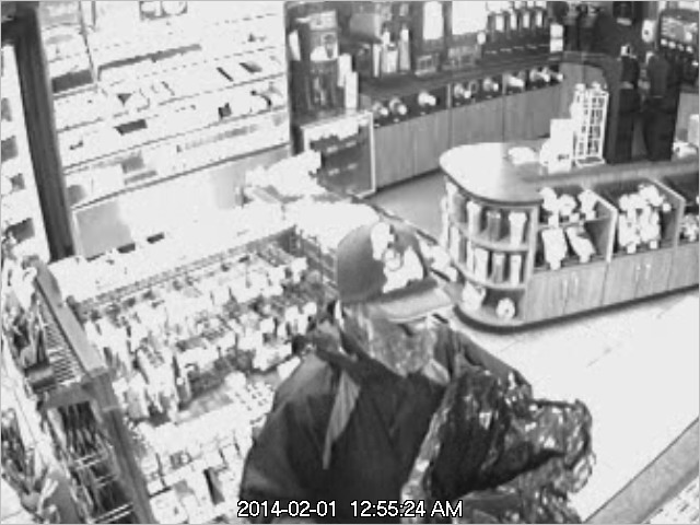 Do you recognize these robbery suspects? | iNFOnews.ca