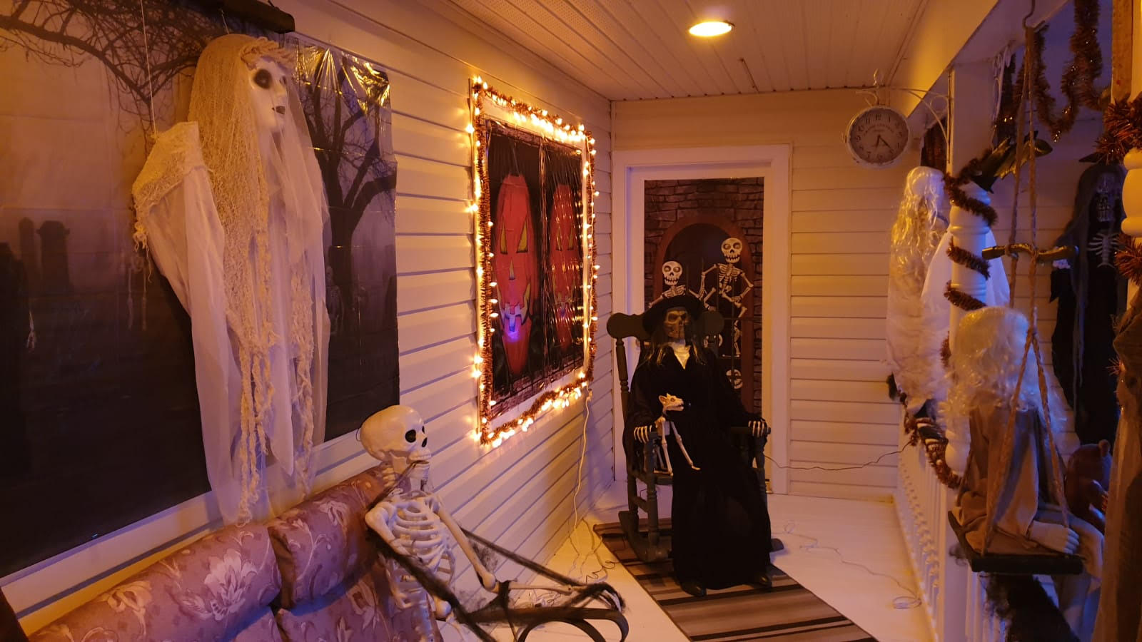 Shuswap resident brings Halloween house from Germany to Canada | iNFOnews.ca