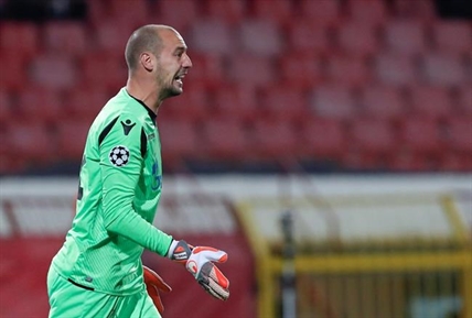 Canadian goalkeeper speaks out against cyberbullying after doctored photo of his son | iNFOnews.ca