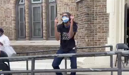 TRENDING NOW: The 'Cha Cha Slide' bringing joy to those voting in US election | iNFOnews.ca