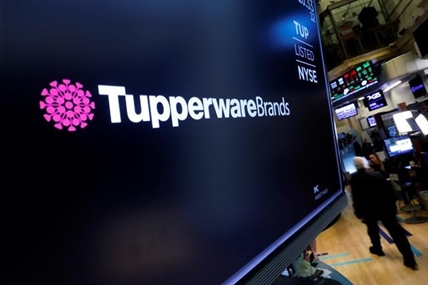 Tupperware is partying like it's 1965 | iNFOnews.ca Tupperware is partying like it's 1965 | iNFOnews.ca