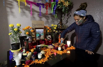 For Mexico's doctors, an especially mournful Day of the Dead | iNFOnews.ca