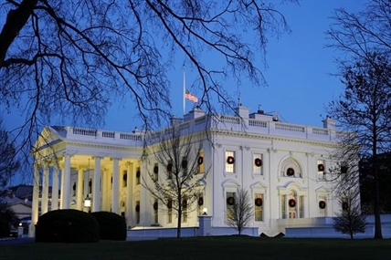 White House, other top officials to get early vaccine access | iNFOnews.ca