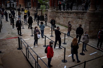 What do we know about the new COVID strain and what does it mean for current vaccine? | iNFOnews.ca