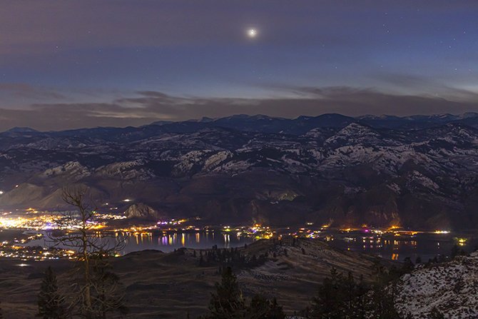 South Okanagan skies cleared in time for photographer to capture rare celestial event | iNFOnews.ca