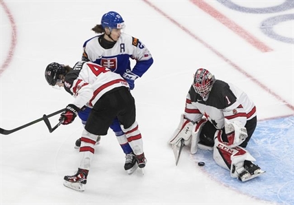 Devon Levi an outlier among Canadian junior hockey team goaltenders | iNFOnews.ca