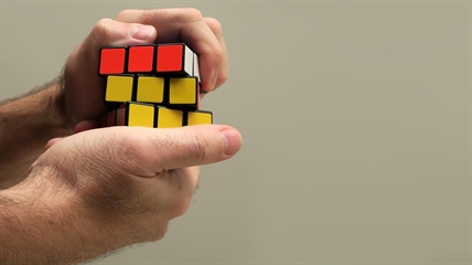 Canadian toymaker buys iconic Rubik's Cube for US$50M | iNFOnews.ca Canadian toymaker buys iconic Rubik's Cube for US$50M | iNFOnews.ca
