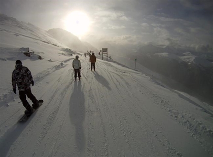 Fall from cliff kills snowboarder at B.C.'s Whistler Blackcomb ski resort | iNFOnews.ca