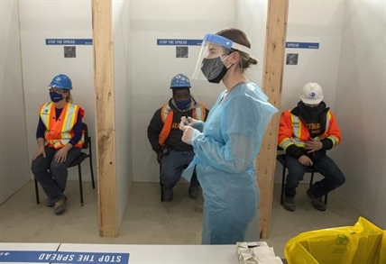 Nearly two-thirds of small businesses would use rapid testing of employees: survey | iNFOnews.ca