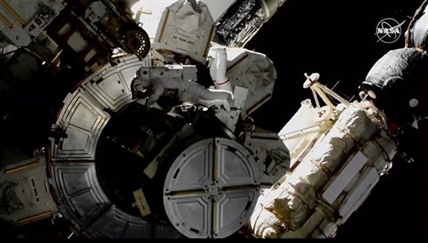 Spacewalkers take extra safety precautions for toxic ammonia | iNFOnews.ca