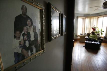 iN VIDEO: Loneliness is rampant. A simple call, or hug, may be a cure | iNFOnews.ca