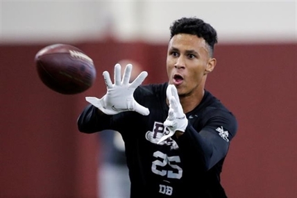 Canadian-born cornerback St-Juste slowly coming to grips with being an NFL draft pick | iNFOnews.ca