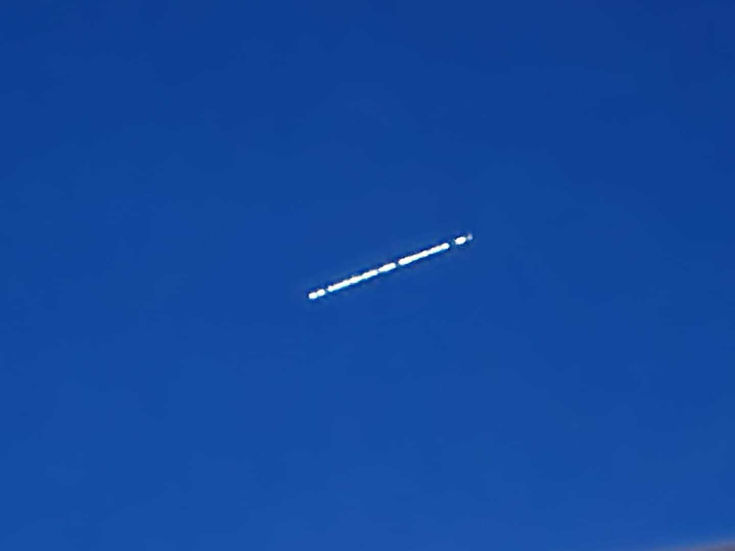 iN PHOTOS: Clear Okanagan, Kamloops skies meant great views of satellite train | iNFOnews.ca iN PHOTOS: Clear Okanagan, Kamloops skies meant great views of satellite train | iNFOnews.ca