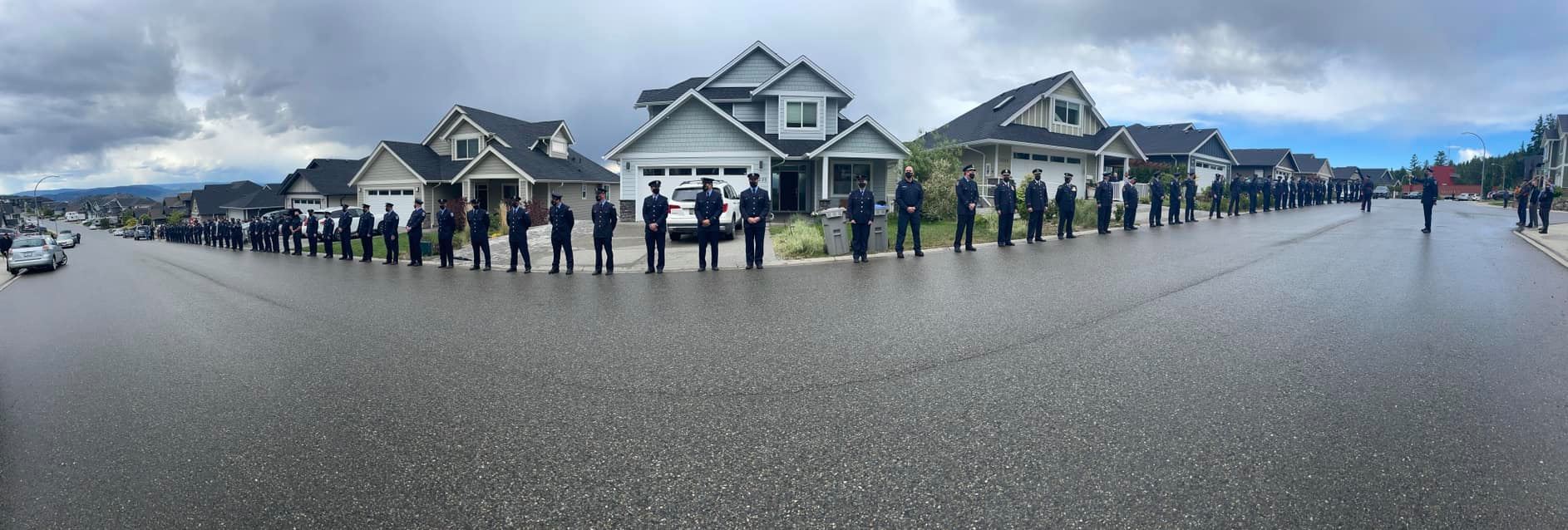 Kamloops firefighter who died during lake dive saluted to for his 26 years of dedication | iNFOnews.ca