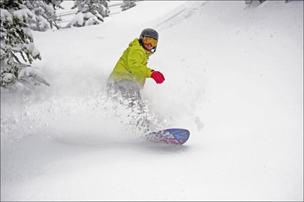 Free skiing at Big White for Crystal Mountain pass holders | iNFOnews.ca