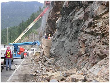 Small rock slide closes lane on new stretch of Highway 97 | iNFOnews.ca