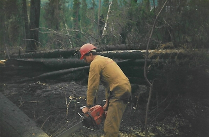 iN PHOTOS: Swapping hockey sticks for hoses — a B.C. wildfire history lesson | iNFOnews.ca