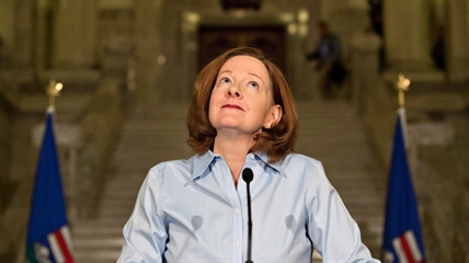 Politicians on whether sexism was part of Premier Redford's downfall | iNFOnews.ca Politicians on whether sexism was part of Premier Redford's downfall | iNFOnews.ca