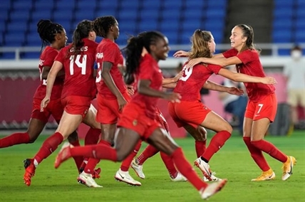 Canada's women's soccer named The Canadian Press team of the year after Olympic gold | iNFOnews.ca Canada's women's soccer named The Canadian Press team of the year after Olympic gold | iNFOnews.ca
