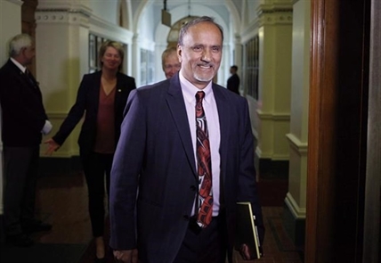 B.C. implements more paid sick day policy on Saturday | iNFOnews.ca B.C. implements more paid sick day policy on Saturday | iNFOnews.ca