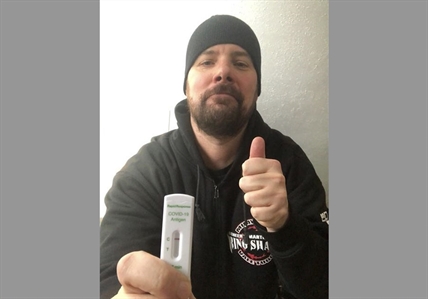 'Why do I feel so guilty?' Saskatchewan residents sending rapid tests out of province | iNFOnews.ca