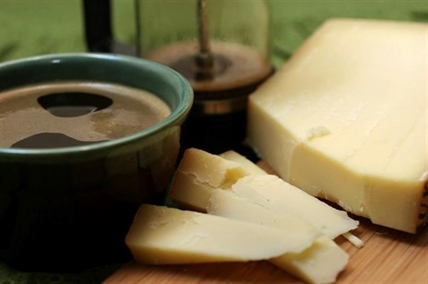 Judge pokes holes in Swiss cheesemakers' legal arguments | iNFOnews.ca Judge pokes holes in Swiss cheesemakers' legal arguments | iNFOnews.ca