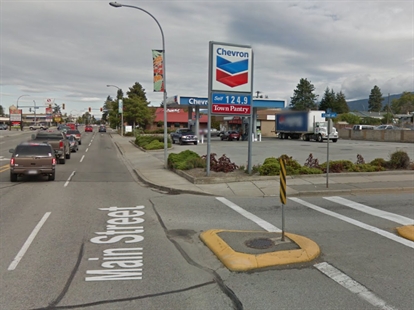 Police on the lookout for armed robber | iNFOnews.ca Police on the lookout for armed robber | iNFOnews.ca