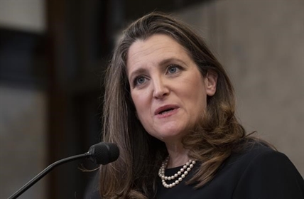 Russian oligarchs in crosshairs for future sanctions by Canada, allies, says Freeland | iNFOnews.ca