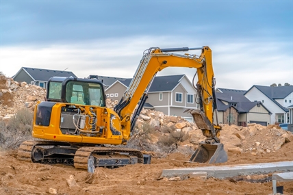 Okanagan Excavator Highlights Land Development Possibilities | iNFOnews.ca
