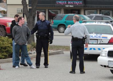 Man detained for allegedly swinging pipe into traffic | iNFOnews.ca