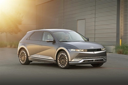 Edmunds: 2022 Hyundai Ioniq 5 vs. 2022 Kia EV6 | iNFOnews.ca Edmunds: 2022 Hyundai Ioniq 5 vs. 2022 Kia EV6 | iNFOnews.ca