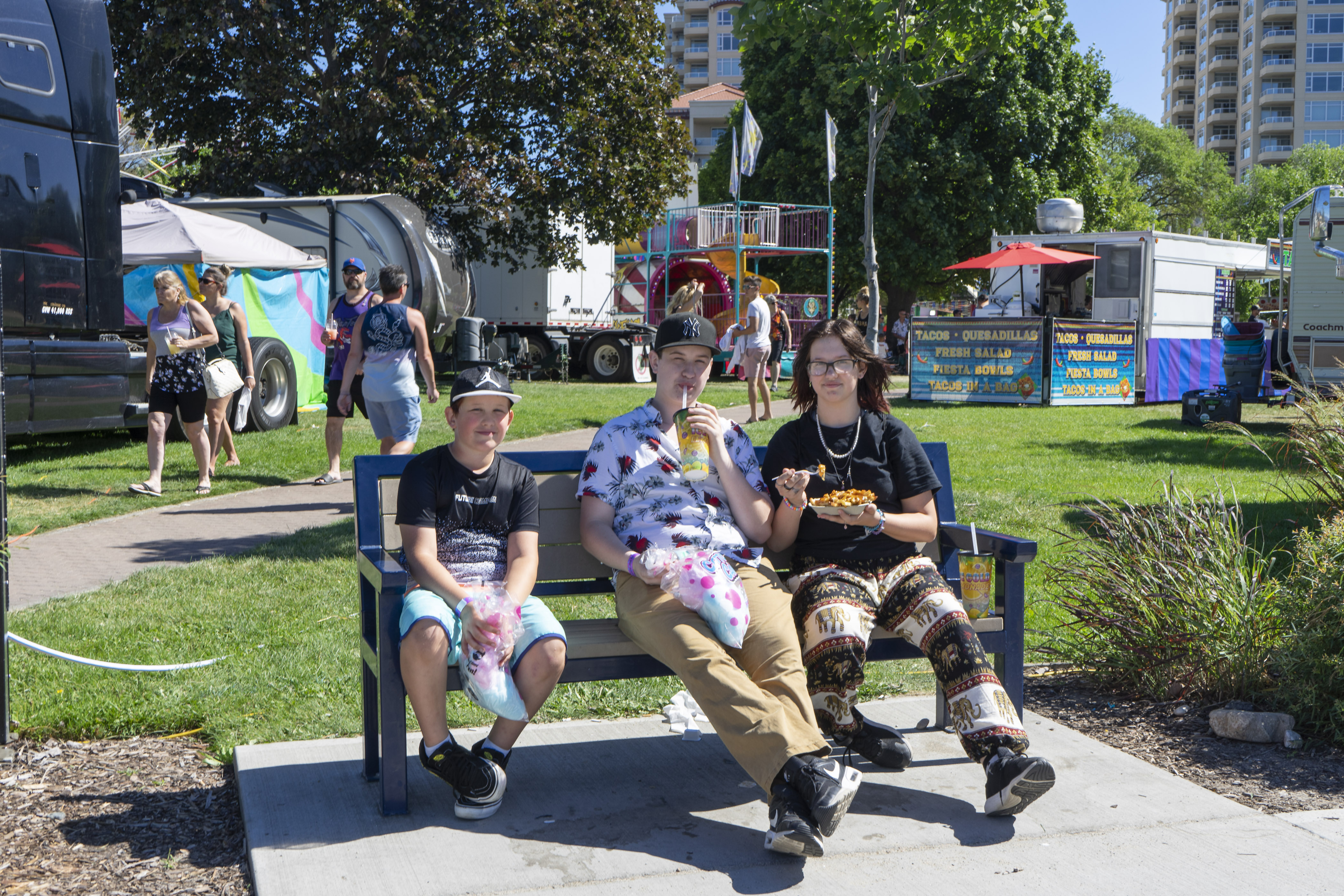 iN PHOTOS: Return of Penticton Peach Festival draws huge crowds | iNFOnews.ca