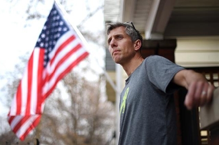 Canadians returning to Boston Marathon one year after deadly bombings | iNFOnews.ca Canadians returning to Boston Marathon one year after deadly bombings | iNFOnews.ca