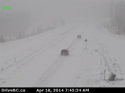 Sloppy highways for start of long weekend | iNFOnews.ca