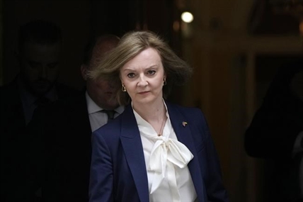 UK politicians demand probe into Liz Truss phone hack claim | iNFOnews.ca