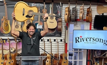 'David vs. Goliath': Kamloops's Riversong slays industry giants to win acoustic guitar of the year | iNFOnews.ca