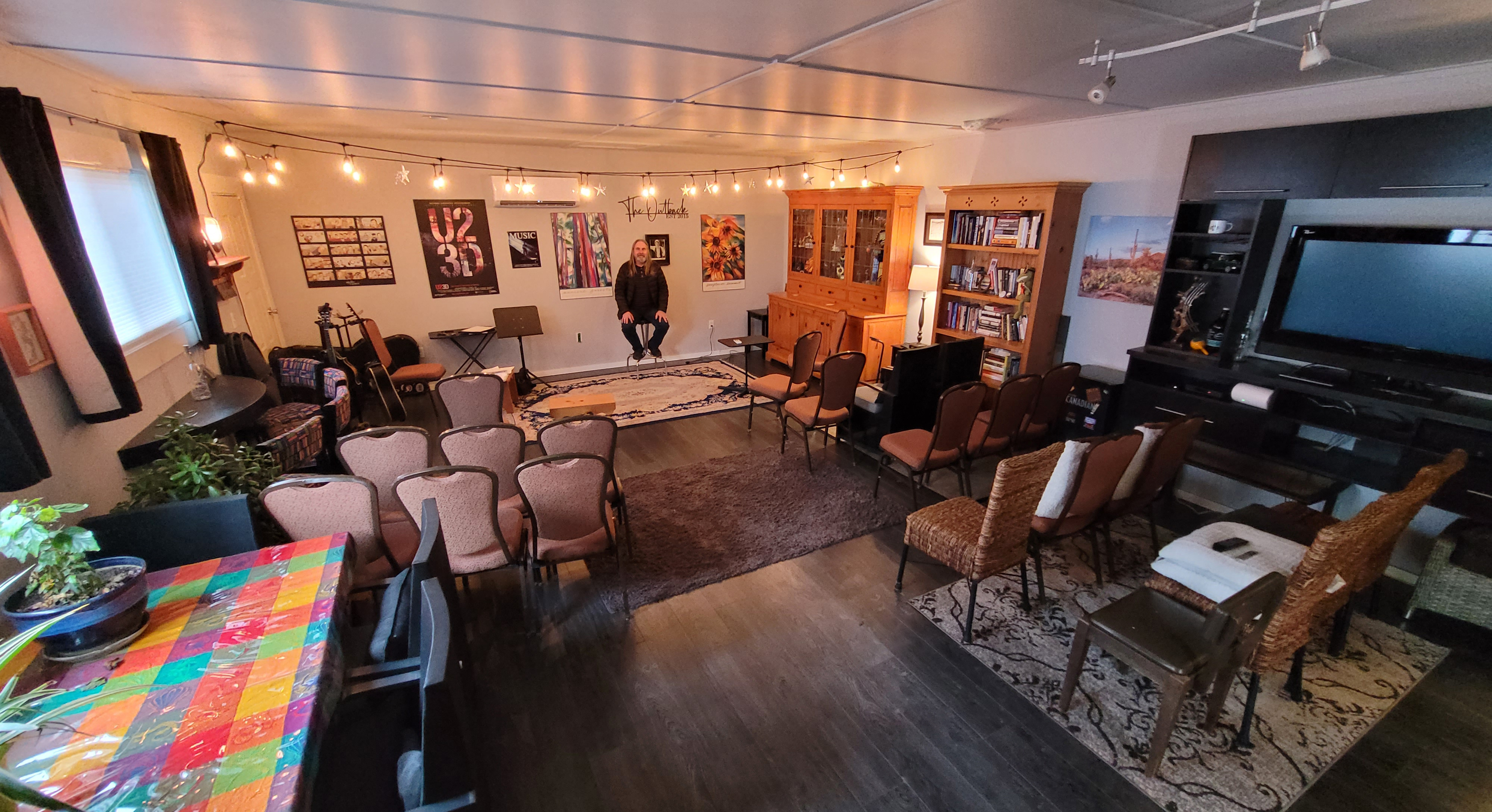 Kelowna couple keeps their underground concert venue low key | iNFOnews.ca